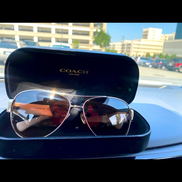 Coach Sun Glasses main image 4
